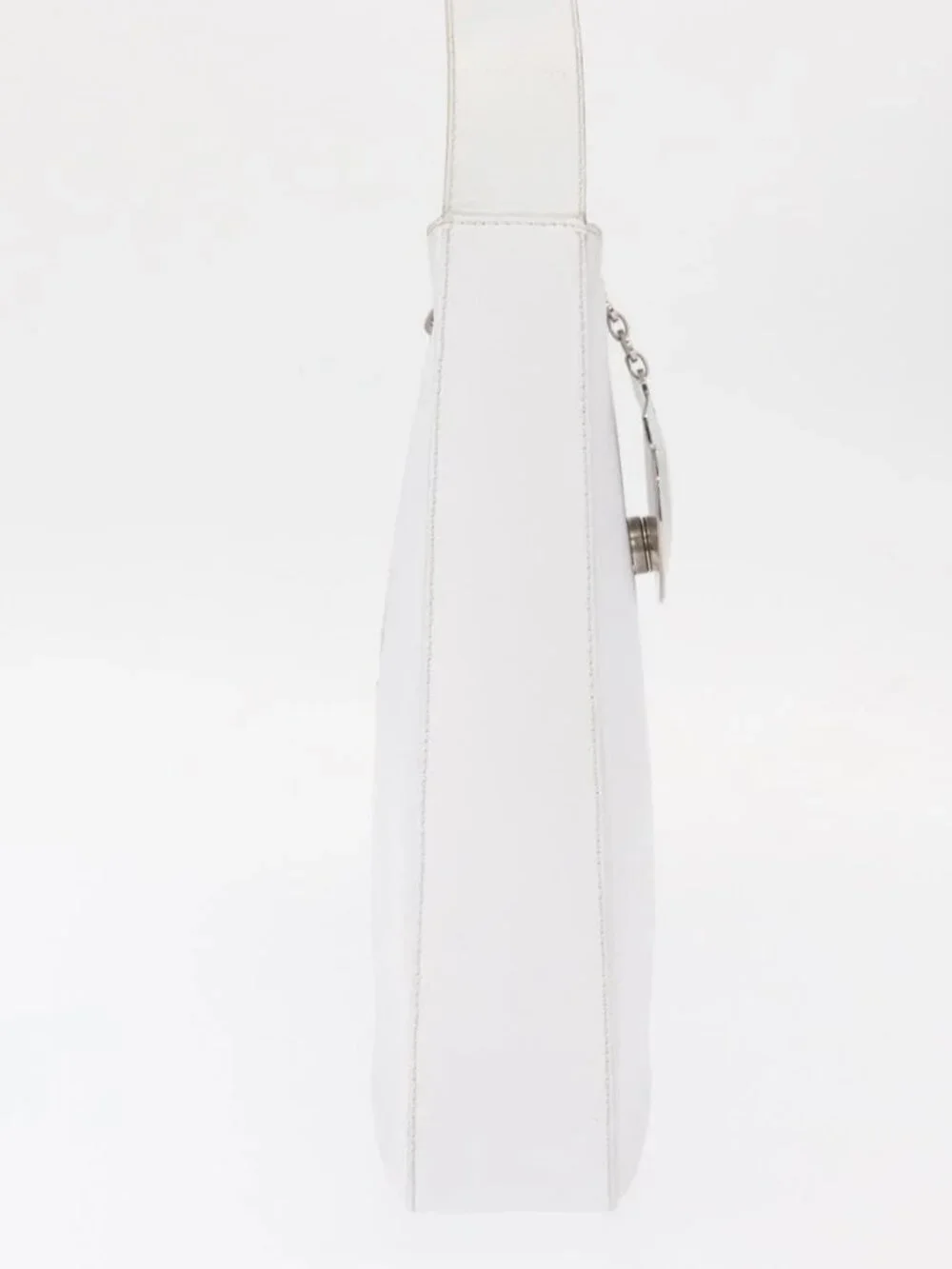 Salvatore Ferragamo Gancini Shoulder Bag Leather White Silver Auth BA9272